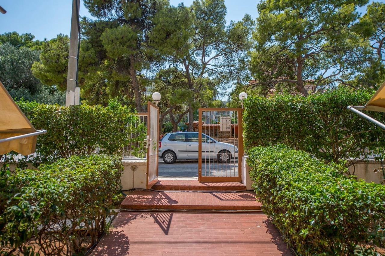 Starapartment Athens-varkiza 2 Apartment
